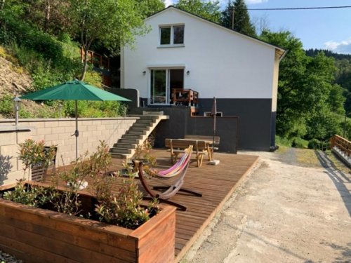 Hödeshof Hausangebote Vollständig renoviertes und modernisiertes Wohnhaus mit gutem Ferien-Vermietungspotenzial in Kautenbach Haus kaufen