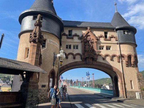 Traben-Trarbach Immo exzelentes Baugrundstück 933 qm (erschlossen) in Traben mit Fernsicht über die Mosel und Weinberge Grundstück kaufen