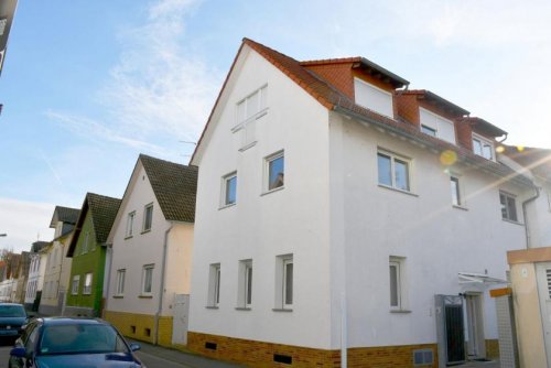 Pfungstadt Immo Großzügiges 3-Parteienhaus in tipp-topp Zustand in Pfungstadt Haus kaufen