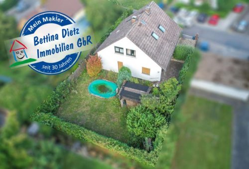 Reinheim 2-Familienhaus 2 Familienhaus mit Garten, Pool, Keller und Garage - DG vermietet - in Reinheim! Haus kaufen