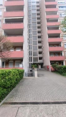 Bensheim Wohnung Altbau BENSHEIM – AKTUELL VERMIETET: 4 ½ ZKB – ETW MIT TG-STELLPLATZ UND BALKON! Wohnung kaufen
