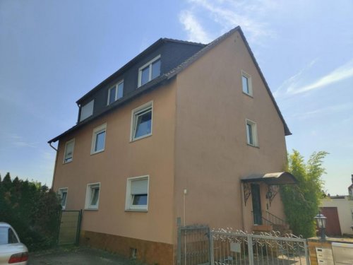 Eltville am Rhein Immobilien Seltene Gelegenheit in Eltville – Dreifamilienhaus und Bungalow mit Entwicklungspotenzial Haus kaufen