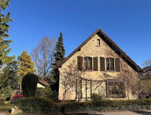 Püttlingen Immobilien Wunderschönes historisches Einfamilienhaus am Bachlauf in Püttlingen Haus kaufen