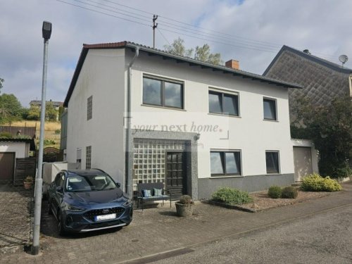 Bexbach Immobilien Charmantes Einfamilienhaus mit großem Garten in ruhiger Wohnlage von Bexbach-Frankenholz Haus kaufen