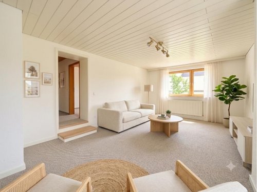 Schiffweiler Häuser Doppelhaushälfte auf ca. 140 m² Wohnfläche mit großem Grundstück in Schiffweiler Haus kaufen