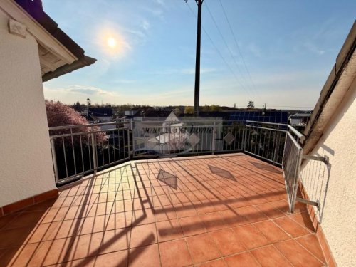 Wadgassen 1-Zimmer Wohnung 2 Zimmer Dachgeschosswohnung auf ca. 84 m² mit großem sonnigen Balkon in Wadgassen Wohnung kaufen