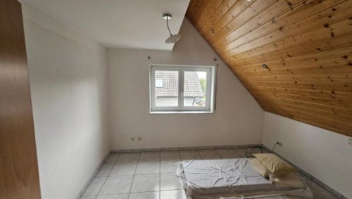 Ludwigshafen am Rhein Terrassenwohnung ObjNr:19757 - Sehr gepflegte 3,5 Zi ET-Maisonettewohnung mit Balkon und PkW-Stellplatz in LU-Maudach Wohnung kaufen