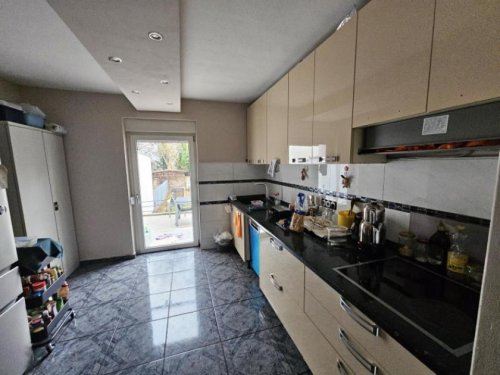 Ludwigshafen am Rhein Immobilienportal ObjNr:B-19630 - Einfamilienhaus mit Garten und Garage Haus kaufen