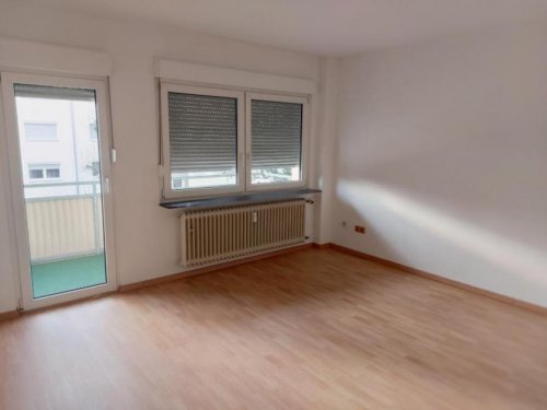 Bad Dürkheim Inserate von Wohnungen ObjNr:19365 - Helle, renovierte 2- Zimmer ETW mit Balkon in Bad Dürkheim Wohnung kaufen