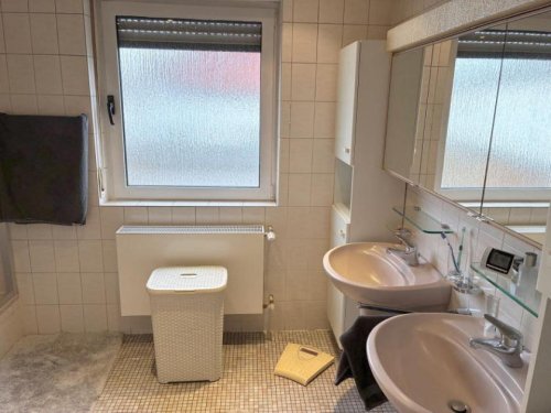 Schifferstadt Immobilien ObjNr:B-19744 - Einziehen und loslegen! Egal ob Catering, Döner, Pizza o. Ä., alles ist möglich! Haus kaufen