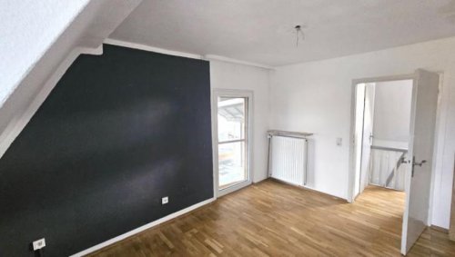 Lambsheim Hausangebote ObjNr:B-19644 - Familienfreundliches EFH mit 5 Zimmern recht zentral in Lambsheim Haus kaufen