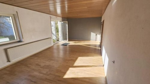 Heuchelheim bei Frankenthal 2-Familienhaus ObjNr:19144 - Geräumiges Haus für z.B. 2 Generationen in ruhiger Ortsrandlage in Heuchelheim Haus kaufen