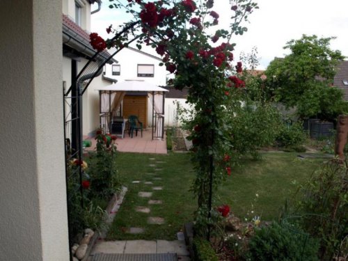 Grünstadt 2-Familienhaus ObjNr:8223 - Ein großzügiges, repräsentatives und freistehendes 2-Familienhaus mit Anbau Haus kaufen