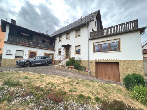 Callbach Haus Top-Gelegenheit! Gemütliches Einfamilienhaus in Callbach zu verkaufen Haus kaufen