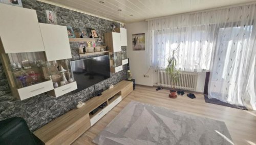 Gorxheimertal Hausangebote ObjNr:19765 - Sehr gepflegtes 3-Fam. Haus mit Garage, Terrasse und Balkon in Gorxheimertal Haus kaufen