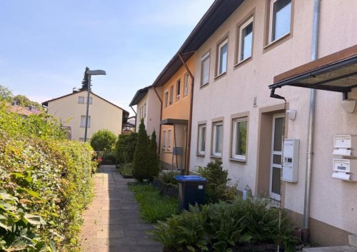 Waiblingen Hausangebote **ABER HALLO** 1A vermietetes 2 FH + genehmigter Ausbaureserve in DG** Haus kaufen