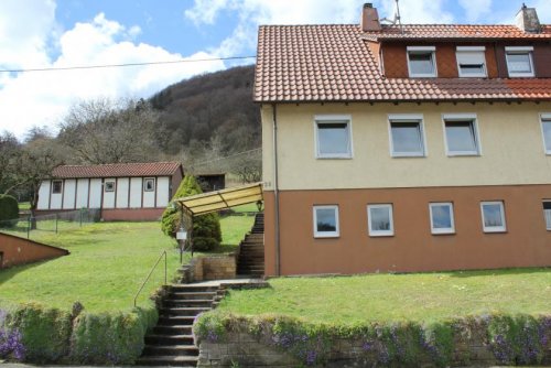 Lichtenstein Immobilienportal Reserviert! Doppelhaushälfte mit großem Grundgrundstück in schöner Aussichtslage Haus kaufen