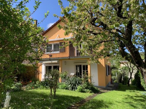Niefern-Öschelbronn Immobilien Gepflegtes Haus mit Garten - ruhige Lage in Niefern Haus kaufen