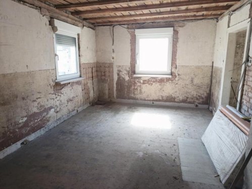 Hauenstein Günstiges Haus ObjNr:19689 - Haus im Rohbauzustand in giuter Lage von Hauenstein Haus kaufen