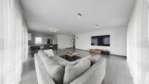 Villingen-Schwenningen Wohnungen Wohnkomfort mit Garten und Terrasse: Großzügige 2,5-Zimmer-Wohnung im Schilterhäusle Wohnung kaufen