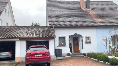 Blumberg Teure Häuser Traumhafte Doppelhaushälfte in idyllischer Lage Haus kaufen