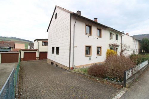 Geisingen Hausangebote Sanierungsbedürftiges Einfamilienhaus mit großem Potenzial in Geisingen/Gutmadingen Haus kaufen