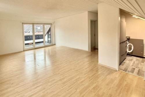Büsingen am Hochrhein Immobilie kostenlos inserieren **Pfiffiger Schnitt, umfassend saniert, Teilrheinblick, was will man mehr?** Wohnung kaufen