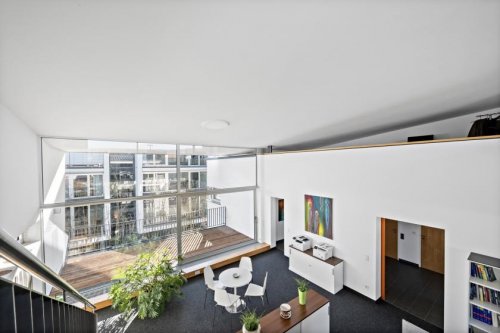 Tuttlingen Gewerbe PROVISIONSFREI - Bürofläche in exklusivem Ambiente mit grandiosem Ausblick & 2 TG-Stellplätzen Gewerbe kaufen