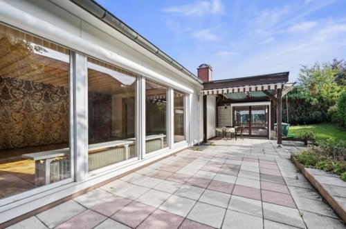 Tuttlingen Häuser von Privat PROVISIONSFREI- Großes Haus mit Garage, Terrasse und Wintergarten - Einliegerwohnung möglich Haus kaufen