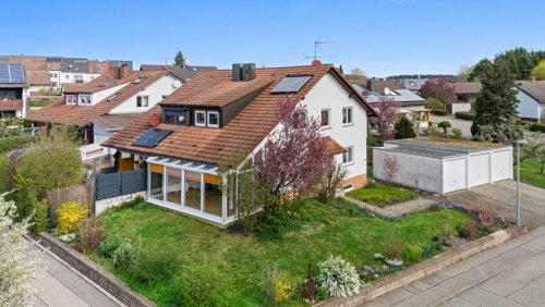 Emmingen-Liptingen Häuser von Privat PROVISIONSFREI - Doppelhaushälfte mit Wintergarten und Garagen in ruhiger Lage Haus kaufen