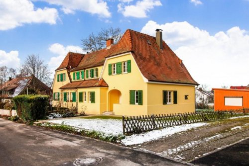 Rottweil Häuser Bezaubernde Doppelhaushälfte mit liebevollen Details und Garage in Rottweil! Haus kaufen