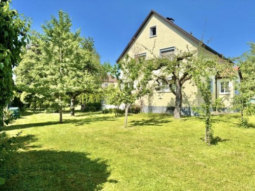 Klettgau Haus Einfamilienhaus mit großzügigem Grundstück und viel Freiraum Haus kaufen