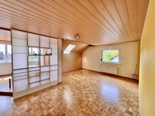 Ühlingen-Birkendorf Immobilien Inserate Ühlingen-Birkendorf - 3 Zimmerwohnung im DG mit Loggia in ruhiger Wohnlage Wohnung kaufen