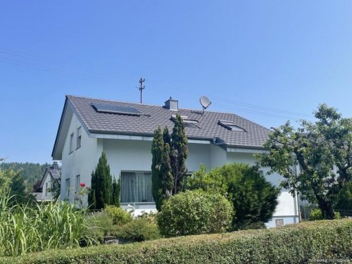 Lauchringen Haus RESERVIERT - Einfamilienhaus mit Garten in bester Lage Haus kaufen
