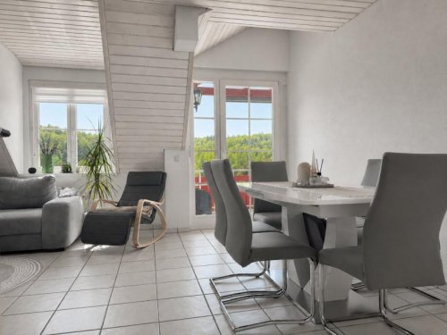 Lauchringen Terrassenwohnung Unterlauchringen- 3 Zi. Whg. mit Balkon ca. 83 m² in TOP ruhiger zentraler Lage zu verkaufen Wohnung kaufen