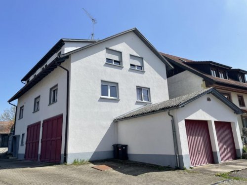 Küssaberg Immobilien Inserate 3 Familienhaus in Küssaberg mit großen Garagen-sehr gute Rendite! Haus kaufen