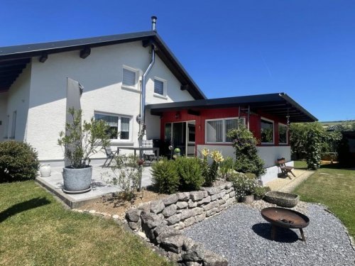 Wutöschingen Haus RESERVIERT - Ein Zuhause zum Ankommen – Exklusives Familienhaus mit Wintergarten & traumhaftem Garten Haus kaufen