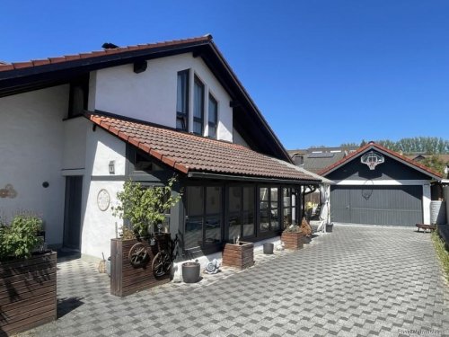 Hohentengen am Hochrhein Immobilie kostenlos inserieren Charmante Doppelhaushälfte in Hohentengen – Ihr neues Zuhause mit Wohlfühlgarantie Haus kaufen