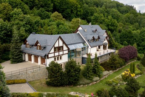 München Gewerbe Einzigartiges Bergresort mit Villa und Wellnessbereich – Hotelpotenzial in Polen Gewerbe kaufen