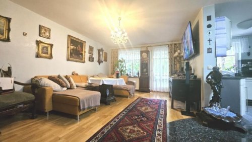 München Inserate von Wohnungen Gemütliche 4-Zimmer Wohnung in Kleinhadern ideal für Familien Wohnung kaufen