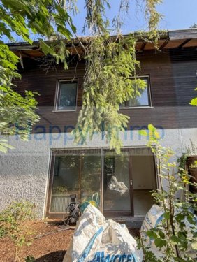 München Günstiges Haus renovierungsbedürftige DHH in Alt-Solln - Bezugsfrei - mit Garage Haus kaufen