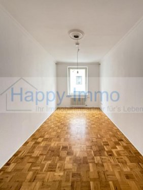 München Immobilie kostenlos inserieren bezugsfreies Appartement im 1. OG / ohne Käuferprovision / ruhige Innenhoflage Wohnung kaufen