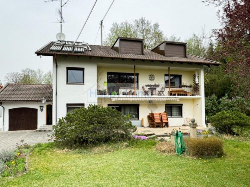 Sauerlach 2-Familienhaus -bezugsfreies 2 Familienhaus mit ausgebauten DG - Grundstück Südausrichtung Haus kaufen