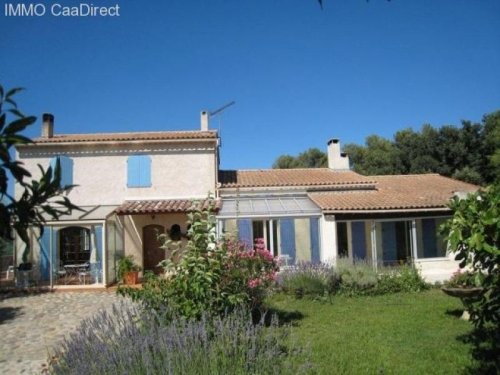 Ansouis Immobilien Klimatisierte Villa mit 2 schönen Ferienwohnungen und Swimming Pool - 60 Min. zu den Meeresstränden und Skipisten, 25 Min. zum