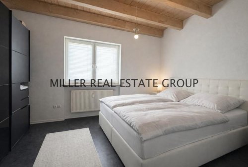 Kösching Suche Immobilie Exklusive Maisonette-Wohnung mit 5 Zimmern, Balkon und zwei Stellplätzen in begehrter Lage von Kösching bei Ingolstadt! kaufen