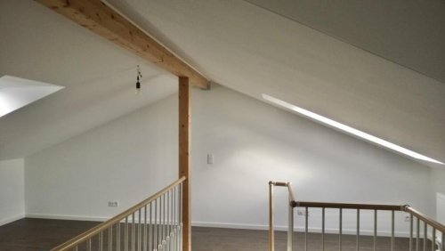 Eching 2-Zimmer Wohnung Stilvolle DG-Galerie-Wohnung in 85386 Eching Wohnung kaufen