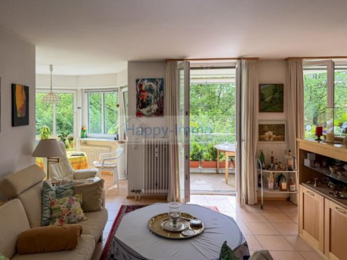 Kirchheim bei München Inserate von Wohnungen Gepflegte, große 2-Zimmer-ETW mit verglastem Westerker & TG Platz / Verkauf auf Nießbrauchbasis Wohnung kaufen