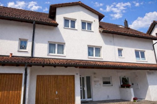 Friedrichshafen Immobilien Wohnen mit Möglichkeiten! Gepflegtes Reihenmittelhaus für Familie,Mehrgenerationen oder Vermietung ! Haus kaufen