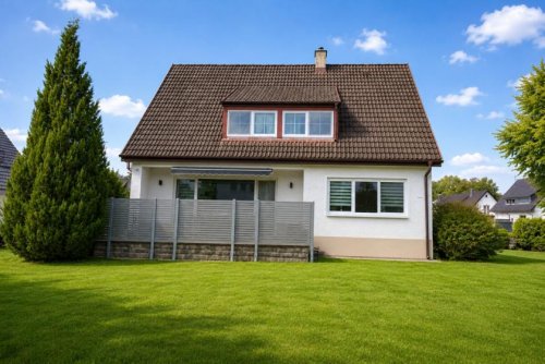 Leutkirch im Allgäu Haus Gemütliches Einfamilienhaus mit großem Garten in Bestlage von Leutkirch! - PREIS AUF ANFRAGE Haus kaufen