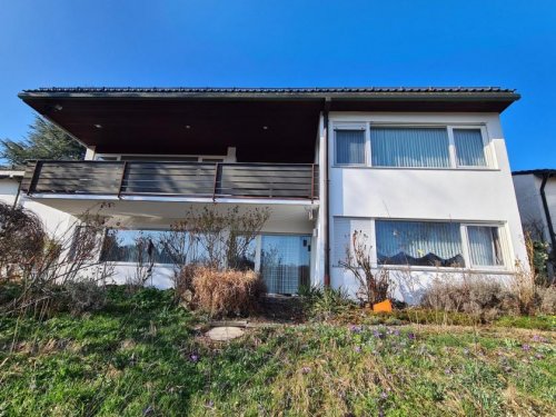Heidenheim an der Brenz Immobilien Wohnhaus mit Charme in sonniger Südhanglage! Haus kaufen